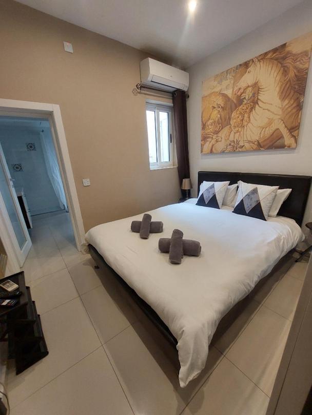 Central & Cozy - 1 Bedroom Apartment Valletta Exterior photo